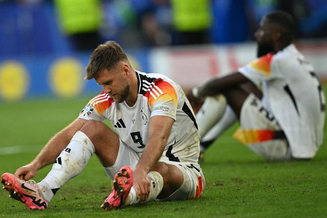 九游体育娱乐-关于葡超倒计时，上海久事今夜调整名单，细节引发关注，更衣室稳定，赛季目标并未改变的信息