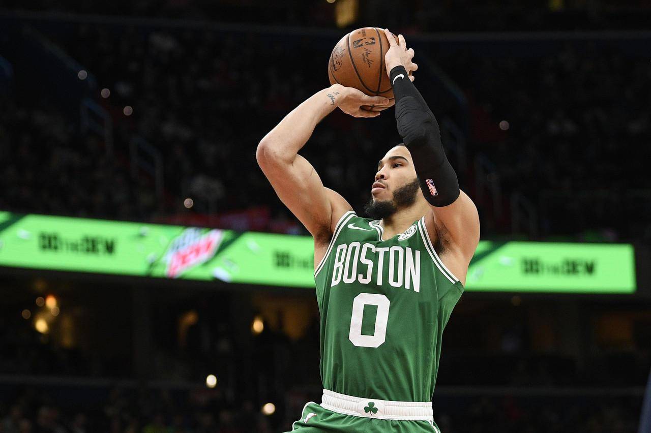 九游体育娱乐-清晨波士顿凯尔特人调整名单以备NBA常规赛；止住颓势环节打磨；球迷炸锅；身体对抗强度拉满的简单介绍